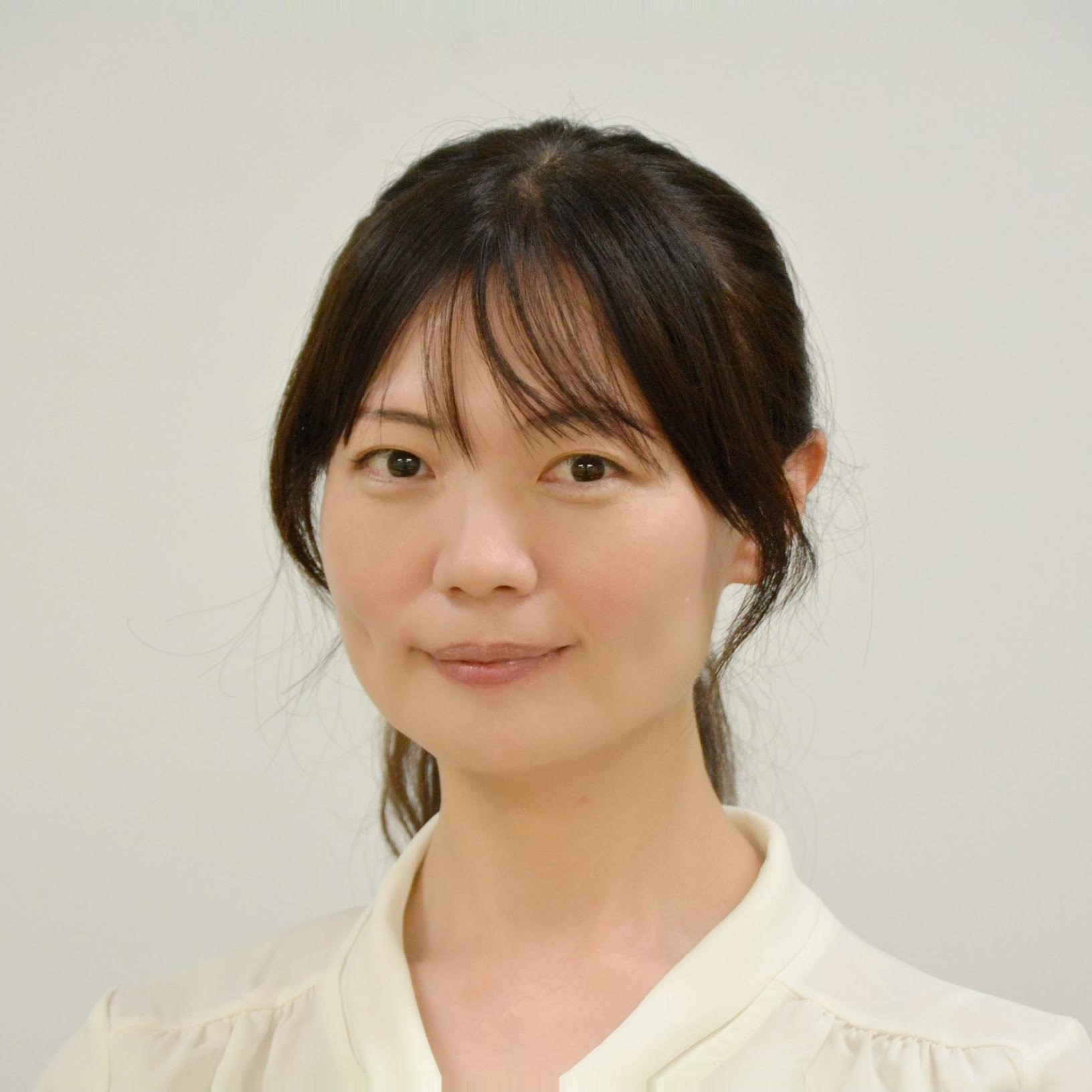 平井 理衣 様