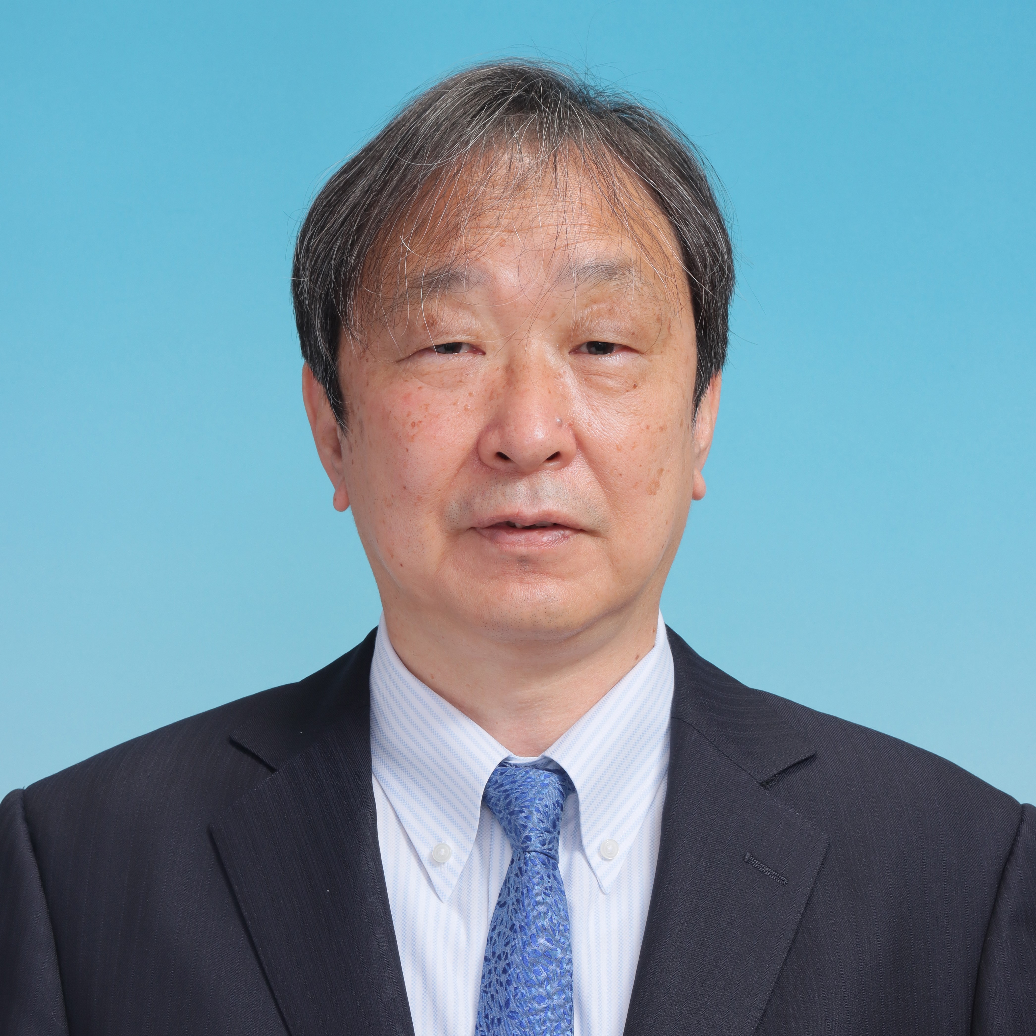 村山典久